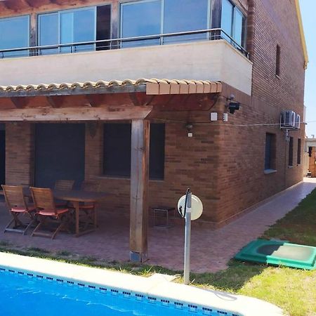 Chalet Moderno Con Piscina En Calafell Villa Eksteriør billede