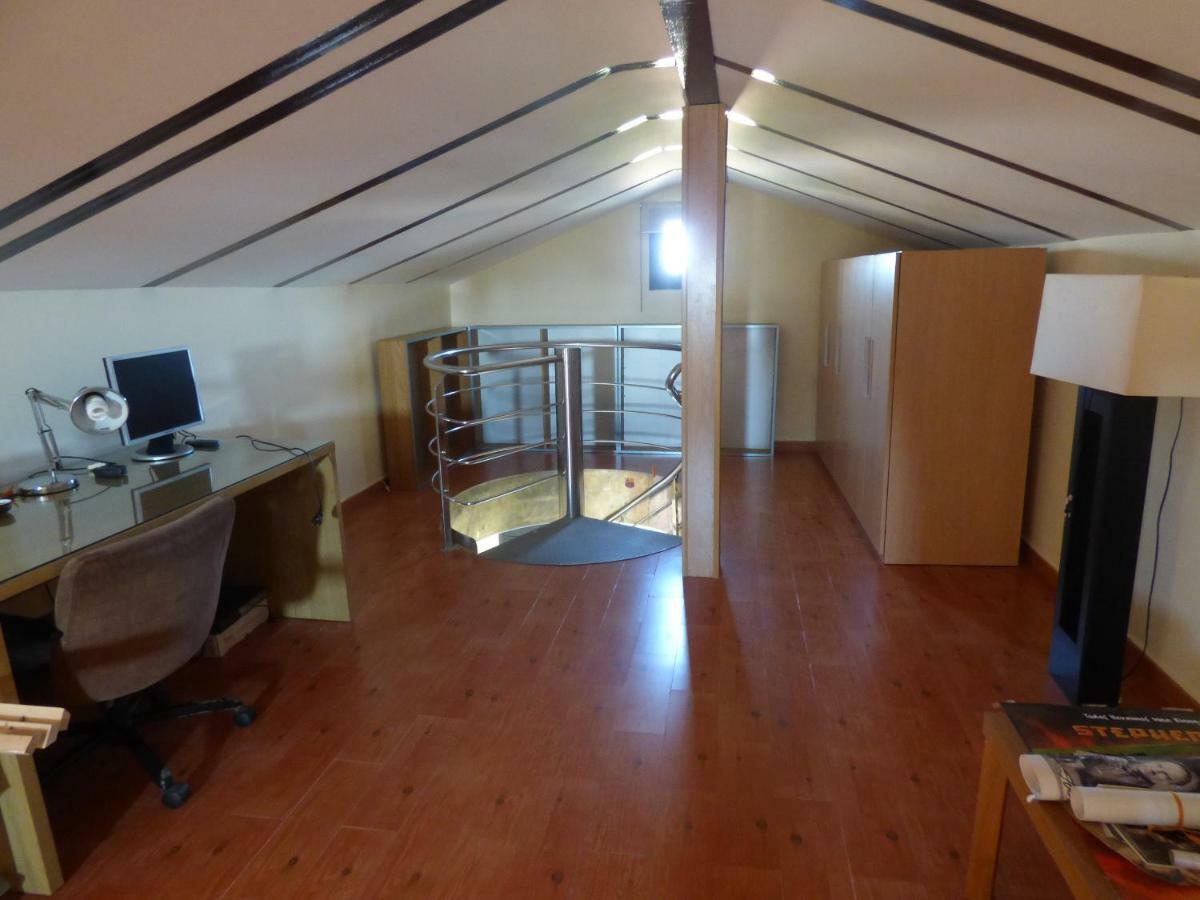 Chalet Moderno Con Piscina En Calafell Villa Eksteriør billede