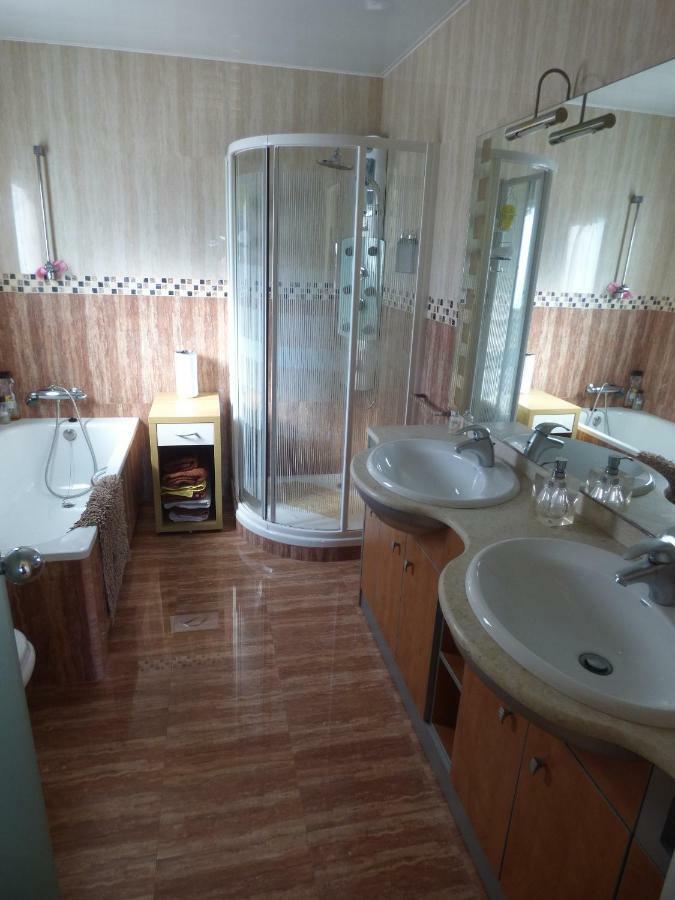 Chalet Moderno Con Piscina En Calafell Villa Eksteriør billede