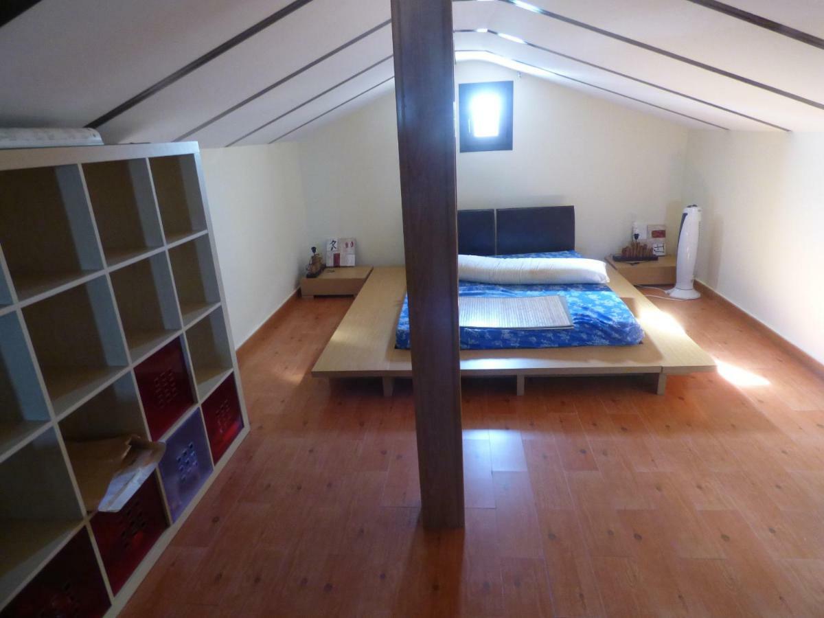 Chalet Moderno Con Piscina En Calafell Villa Eksteriør billede